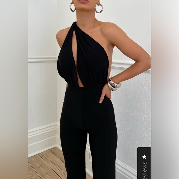 The VERA, Fully lined,95% Polyester 5% Spandex
Model wears a size XS,with tags - Picture 9 of 9